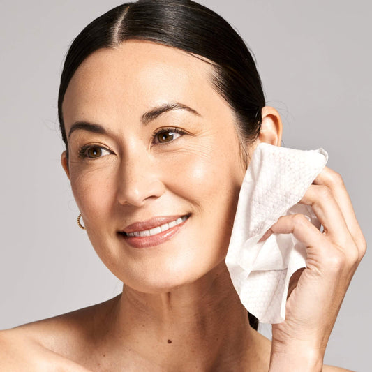 SKINN Olive + Enzyme Makeup Removing Cleansing Cloths